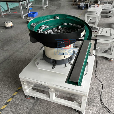 1500W Customized Metal Particle Vibratory Bowl Feeder Nut Cap Electromagnetic Vibrating Bowl Feeder per l'industria