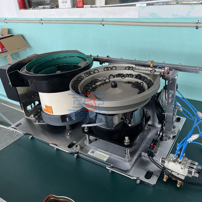 Alimentatore magnetico vibratorio rotante con guarnizione piatta Controllo PLC Vibratore lineare
