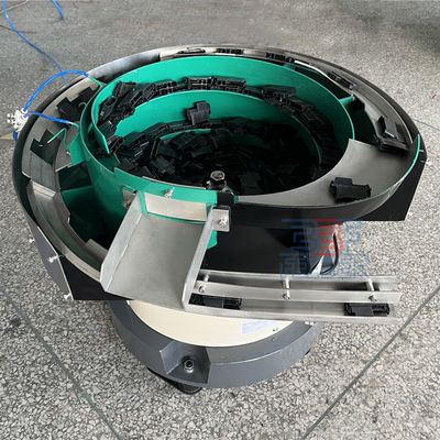 RoHS Vibratory Bowl Feeder Copertura di polvere Hopper Vibrating Feeder personalizzato