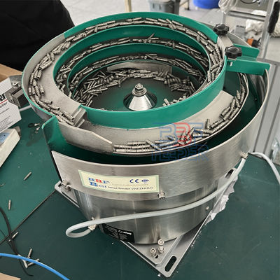 Contenitore insonorizzato Vibratore a scodella di alimentazione Protezione polvere Hopper vibrante