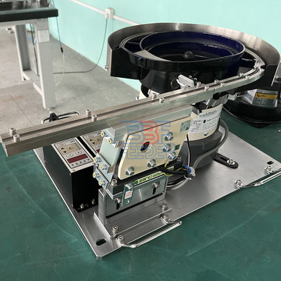 Cintura trasportatrice Vibratory Bowl Feeder Nuccia a vite Vibrating Hopper Feeder