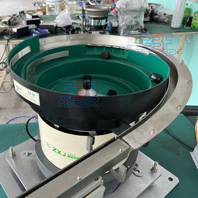 Alimentazione e Smistamento Automatico di Componenti Vasca Vibrante Soluzioni Personalizzate per l'Automazione di Linee di Assemblaggio Industriale e la Manipolazione di Precisione