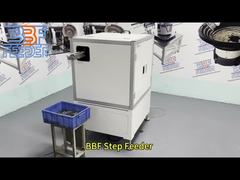 Sistema di alimentazione vibrante per componenti metallici automatici con alimentatore a gradini personalizzato